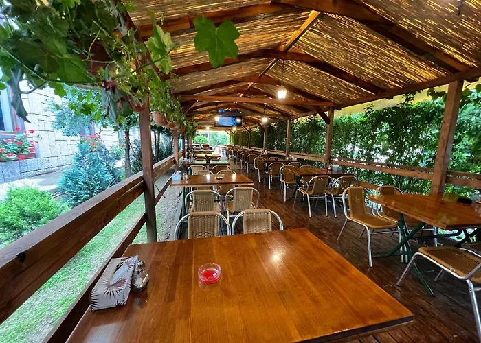 Claudia 酒店 南埃福列