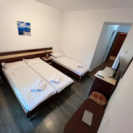 Hotel Claudia 3*