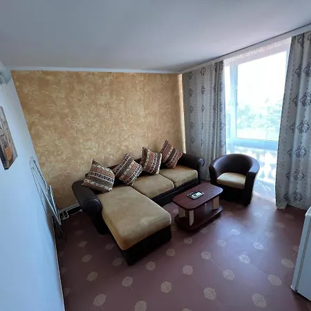 Claudia Hotel 3*
