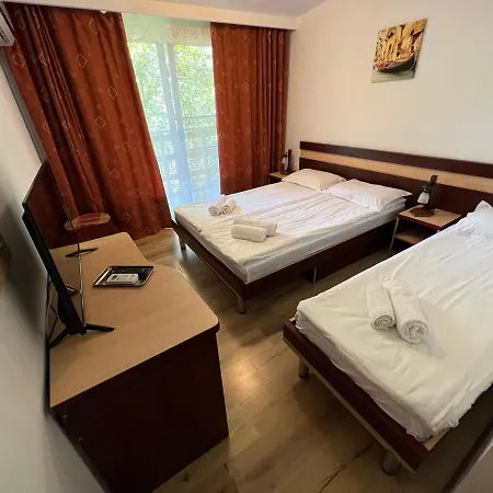 Claudia Hotel