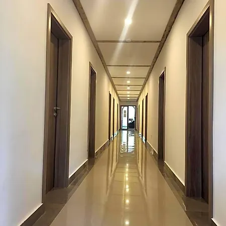 Claudia Hotel 3*