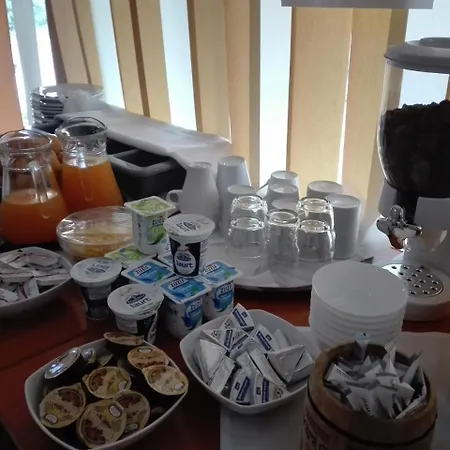 Claudia Hotel